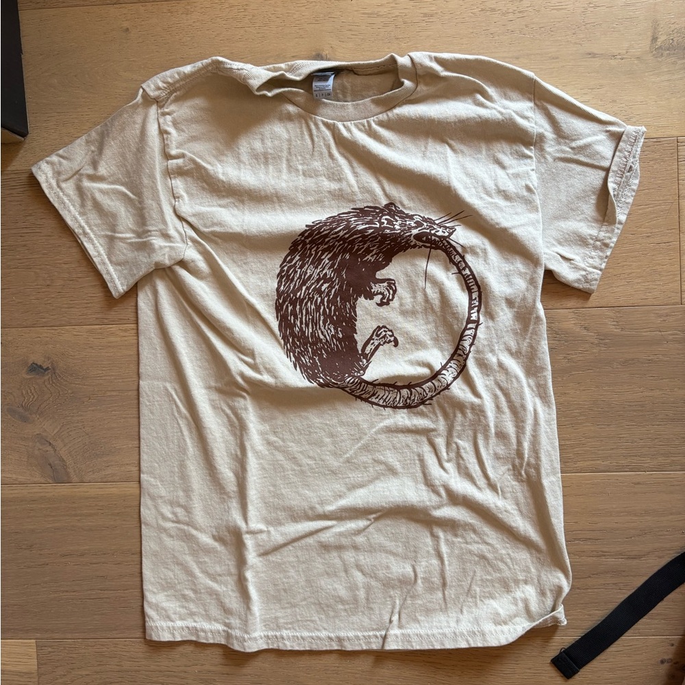 Beige Possum Oroborous t-shirt